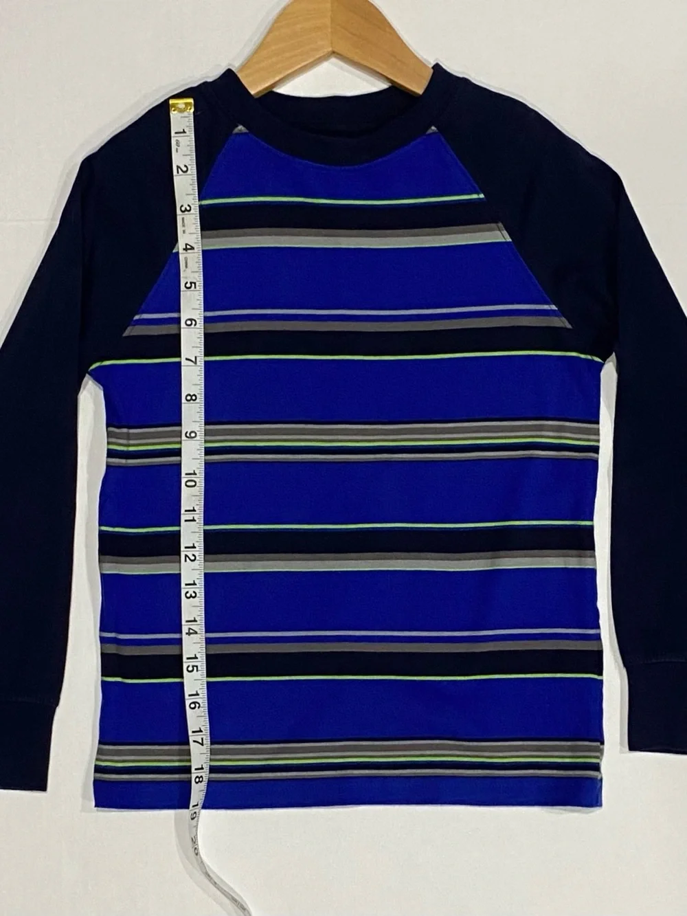Gymboree Boys ‘Snowflake Fun’ Blue Striped Long Sleeve Top Size 6